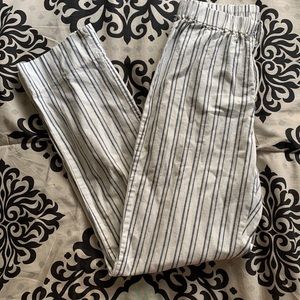Brandy Melville Tiden Pants